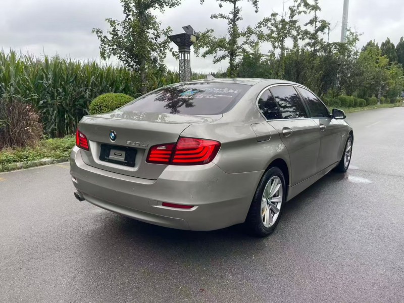 济宁17年宝马5系7