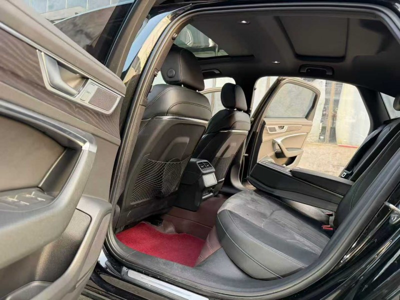 徐州24年奥迪A6L8