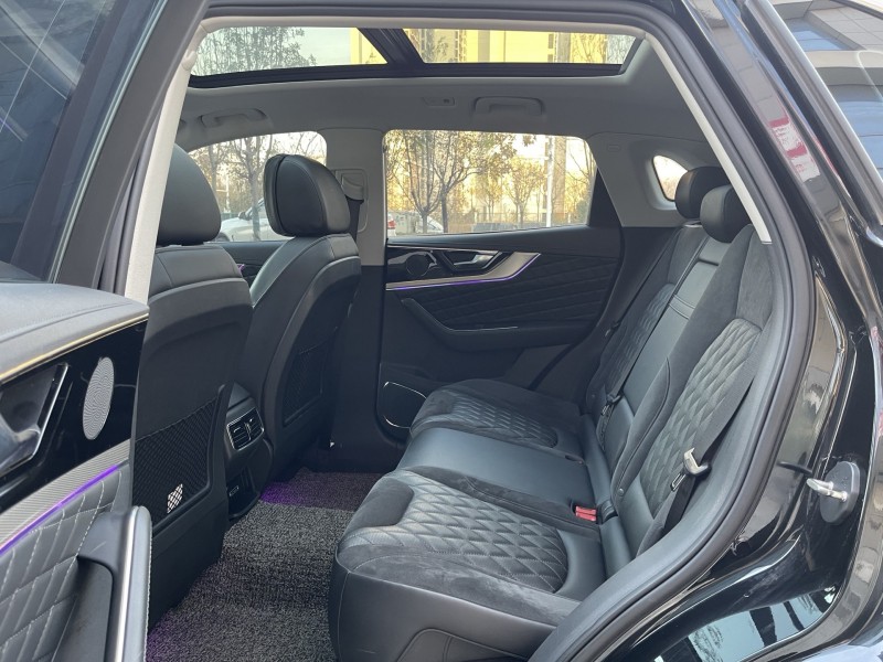 枣庄21年红旗HS57