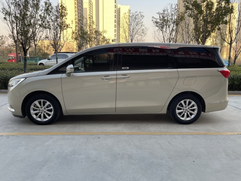 济宁18年别克GL87