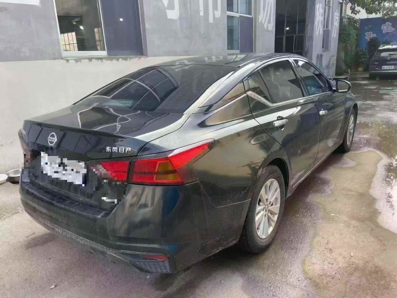 潍坊21年日产天籁7