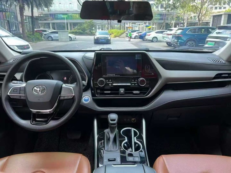 佛山23年丰田汉兰达6