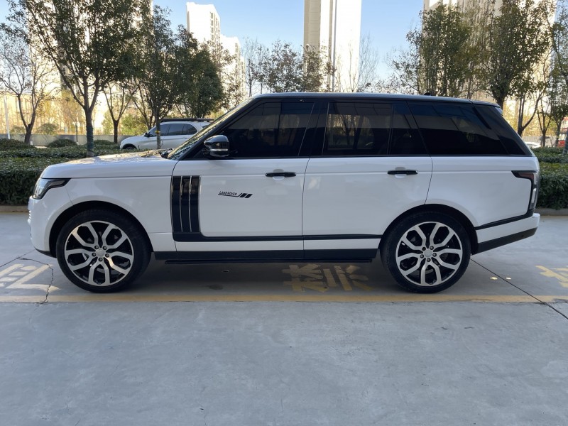 济宁16年路虎揽胜行政9