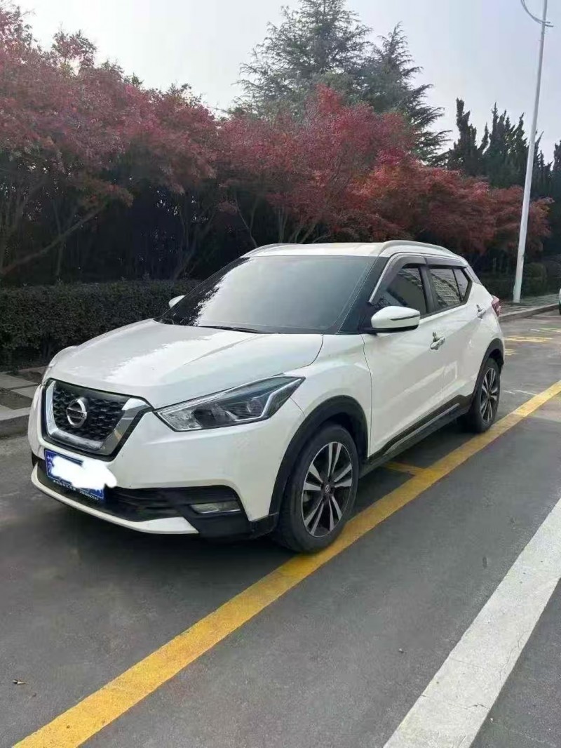 济宁21年日产劲客2