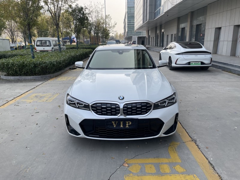 济宁24年宝马3系1