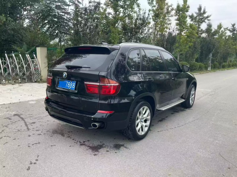 济宁13年宝马X58