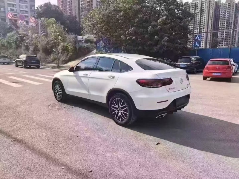 广州23年奔驰GLC7