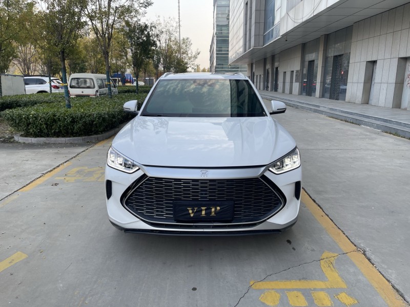 济宁23年比亚迪宋1