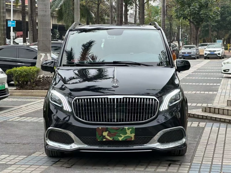 东莞23年奔驰威霆1