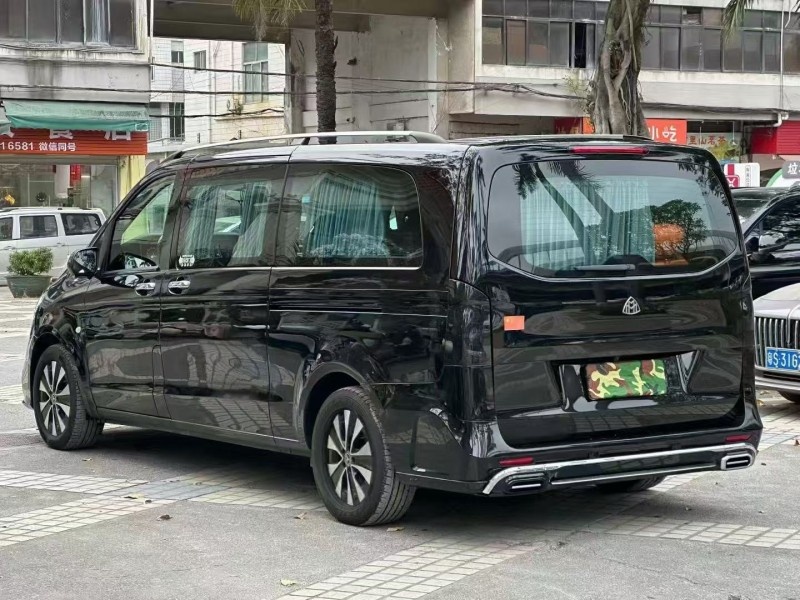 东莞23年奔驰威霆5