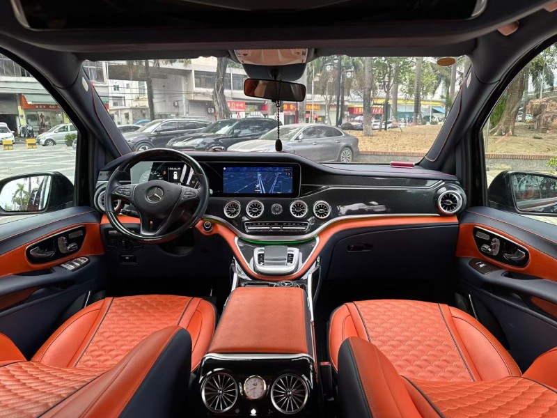 东莞23年奔驰威霆8