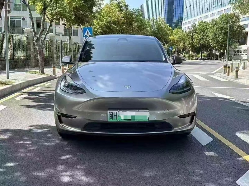 广州22年特斯拉MODEL Y1