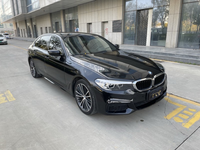 济宁19年宝马5系7