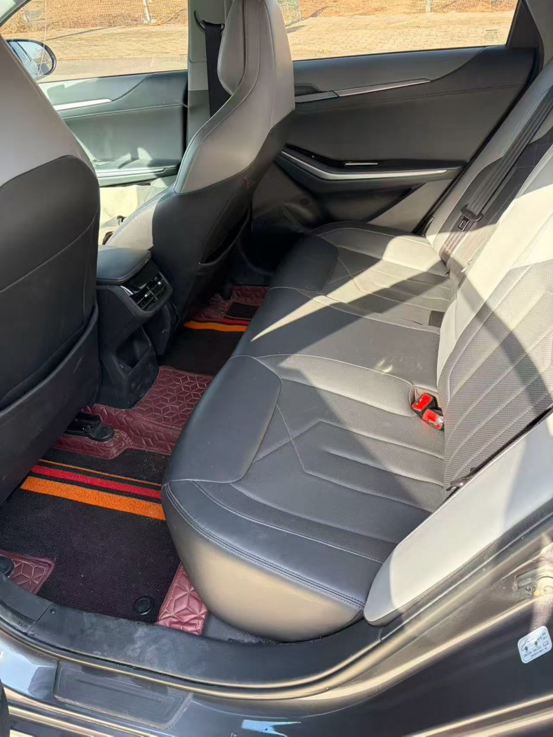 郑州23年长安汽车睿骋4