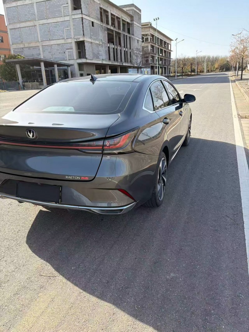 郑州23年长安汽车睿骋7