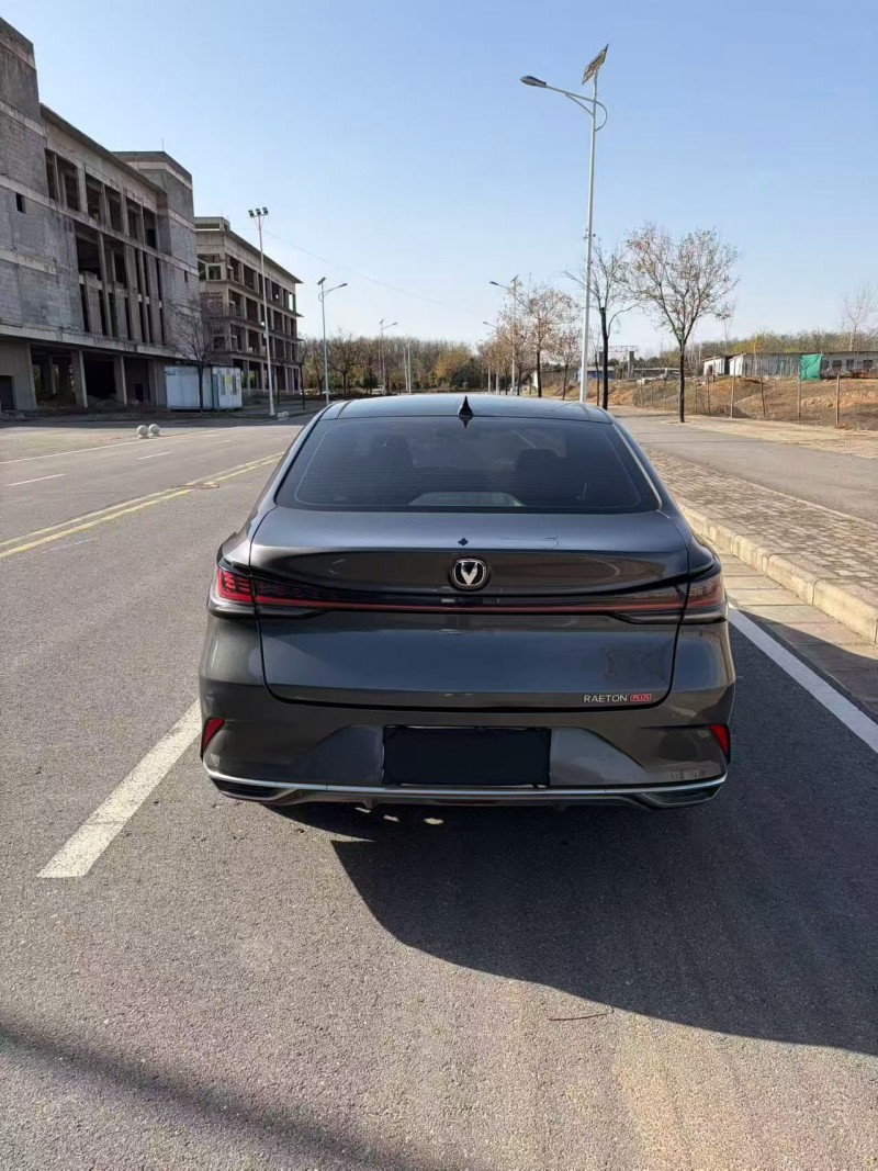 郑州23年长安汽车睿骋8