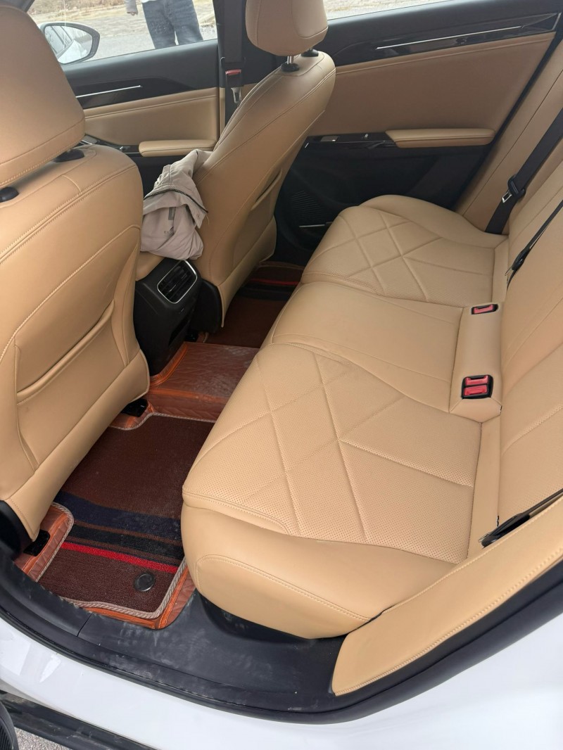 郑州24年吉利银河8