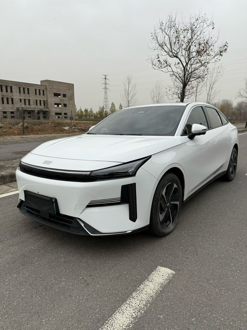 郑州24年吉利银河9