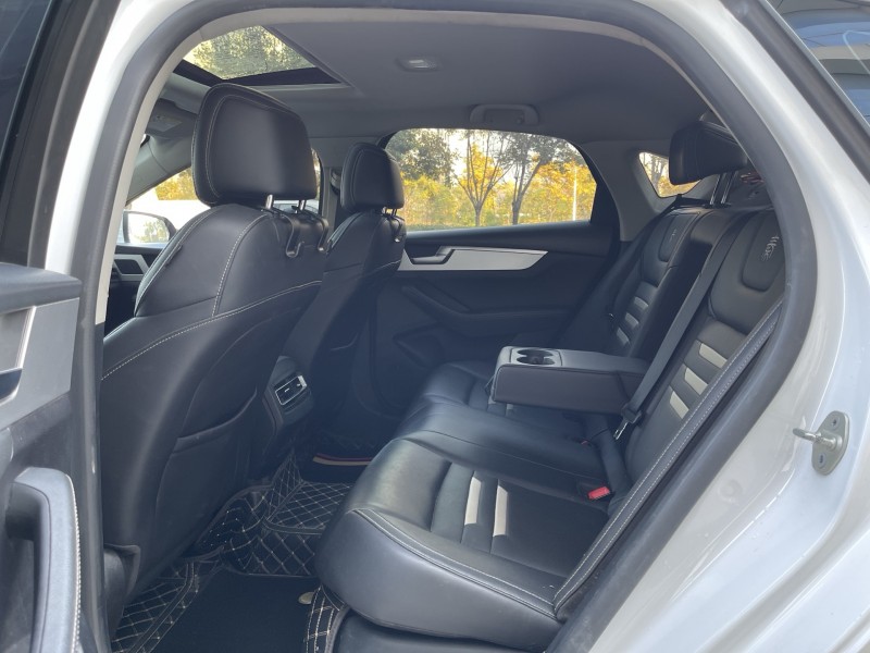 济宁19年比亚迪秦2