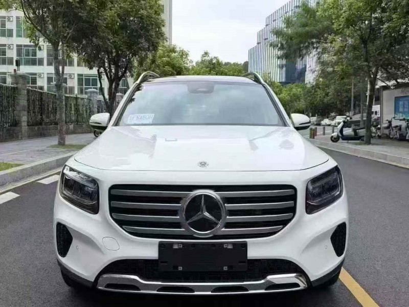 深圳24年奔驰GLB1