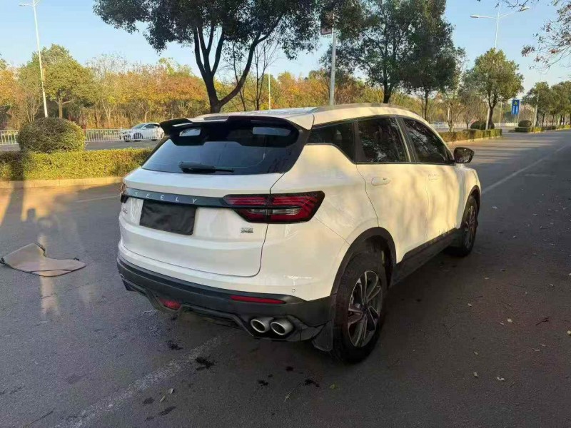 湘潭24年吉利缤越8