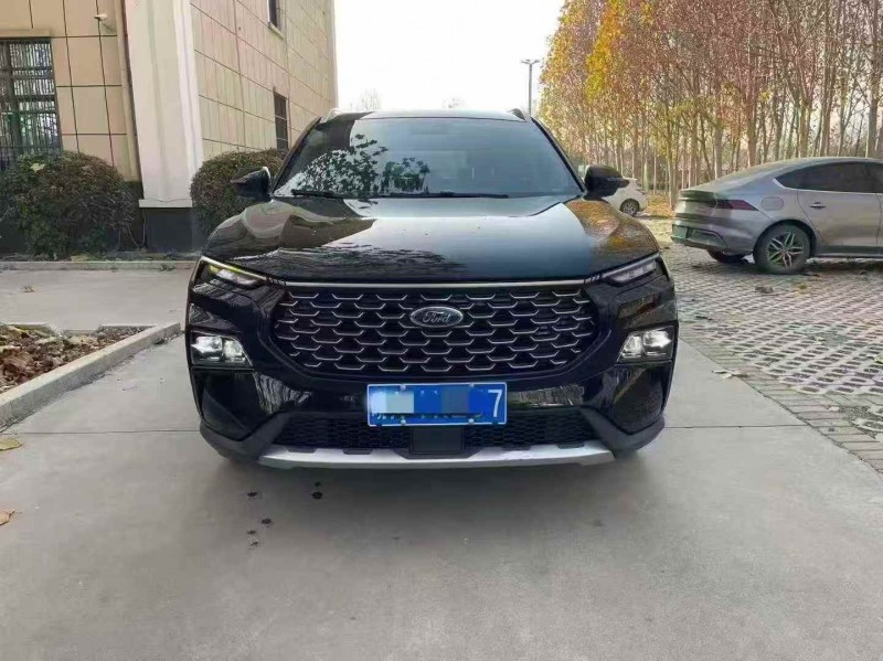 泰安24年福特领睿1