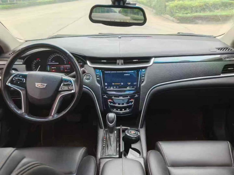 开封19年凯迪拉克XTS4