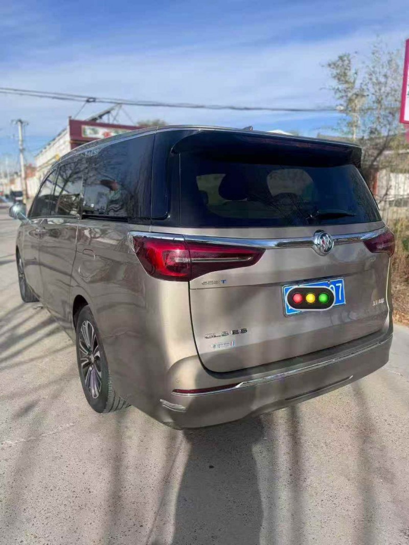 菏泽22年别克GL86