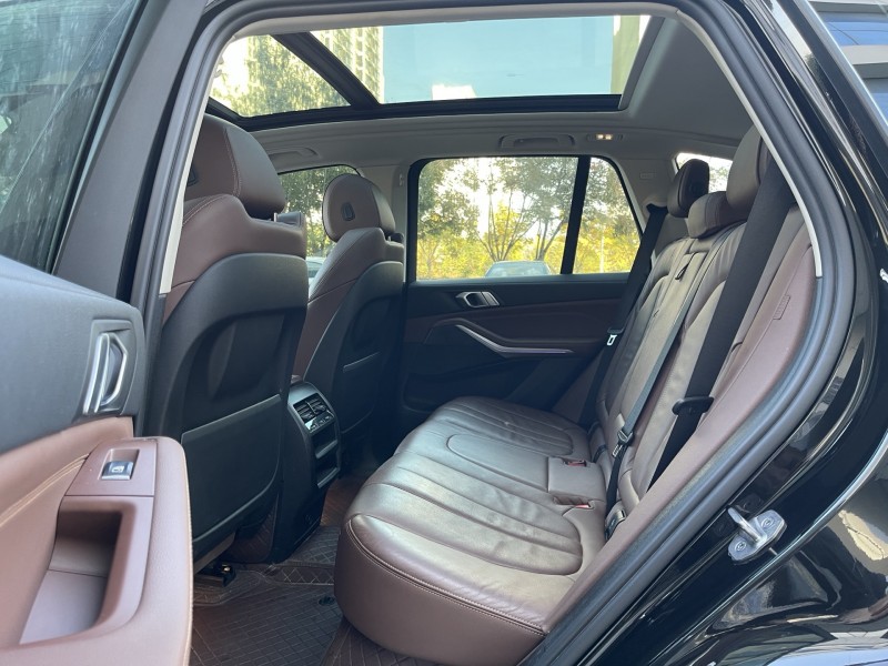 烟台22年宝马X58