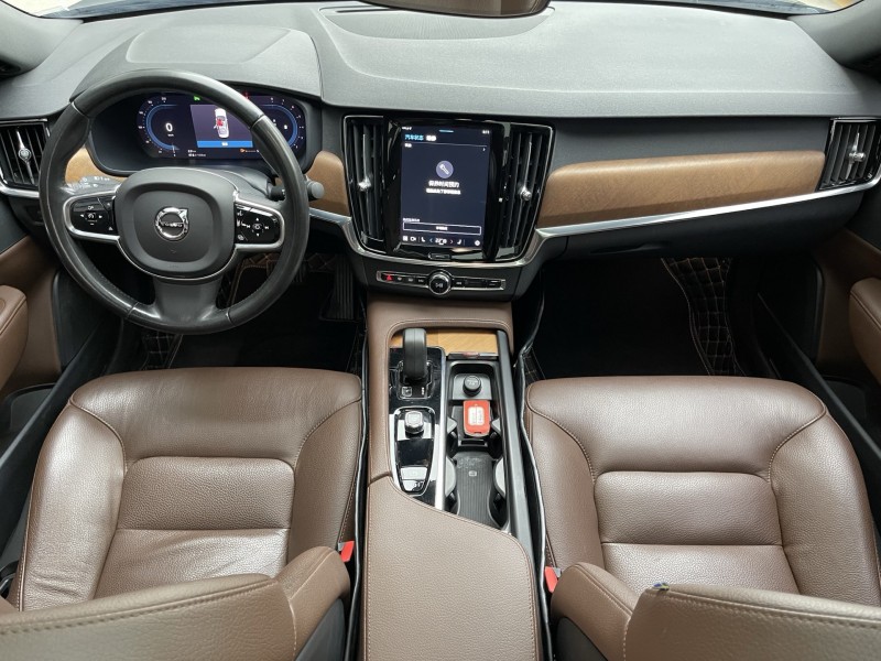 济宁21年沃尔沃S909