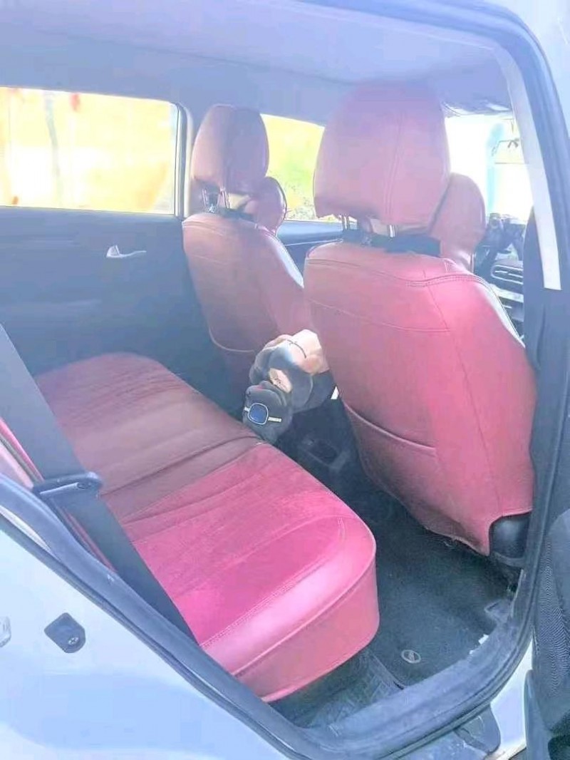 西安21年起亚智跑4