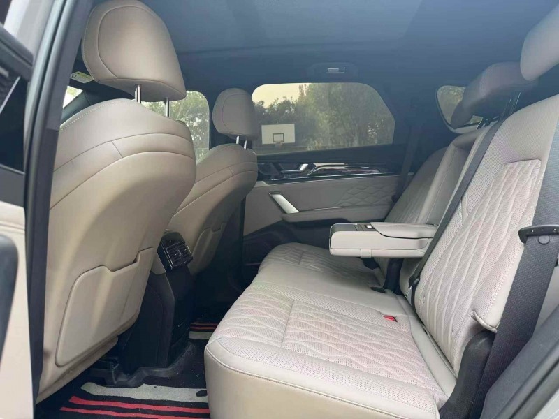 平顶山25年比亚迪唐6