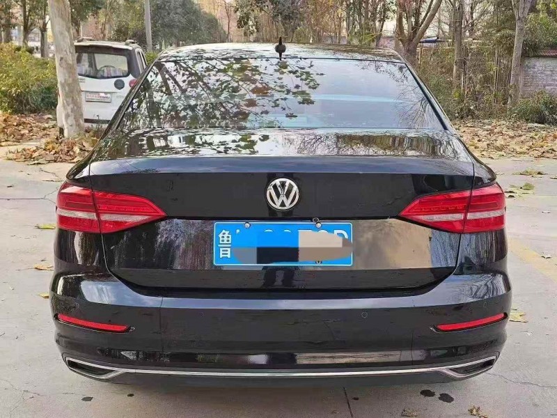 枣庄18年大众朗逸8