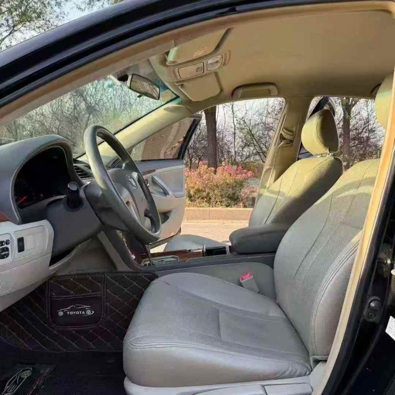 烟台13年丰田凯美瑞5