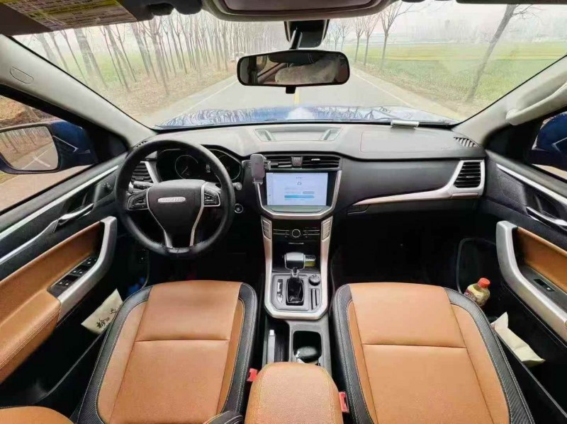 苏州23年大通T707