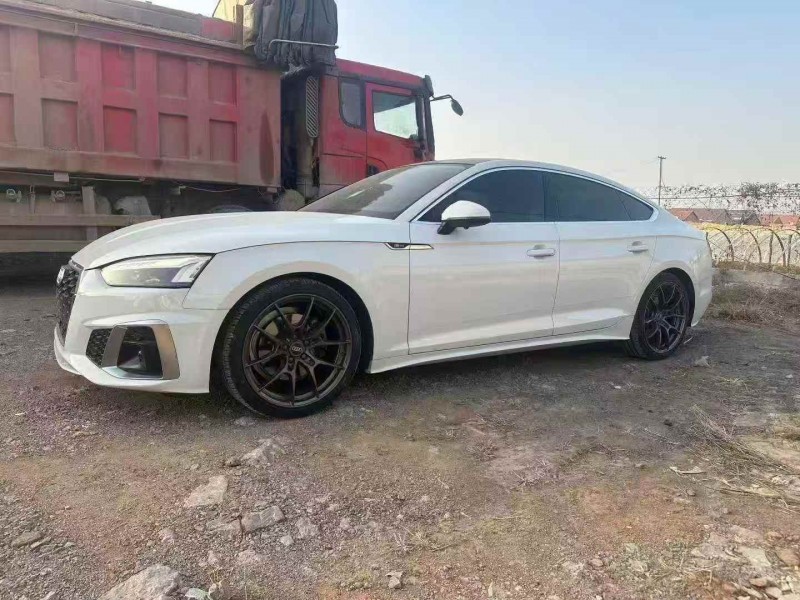 泰安21年奥迪A53