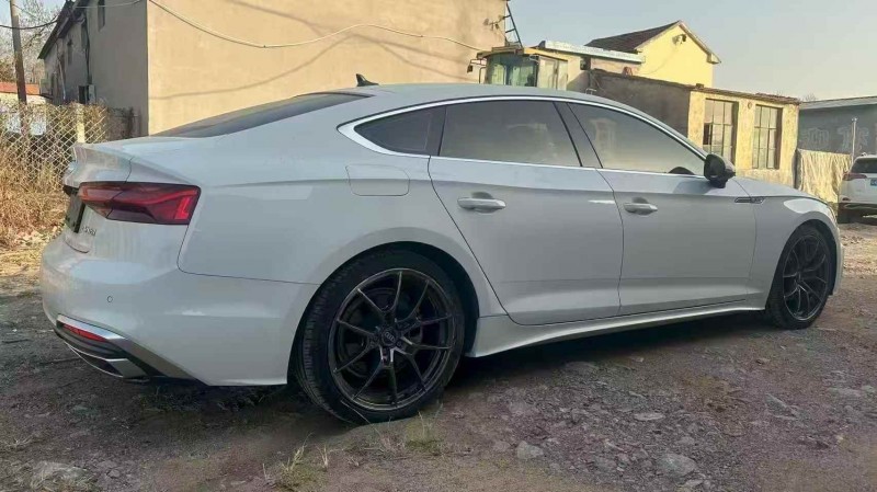 泰安21年奥迪A56