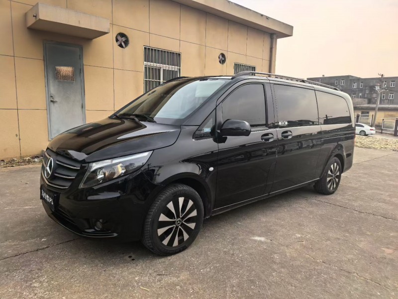 徐州21年奔驰威霆2