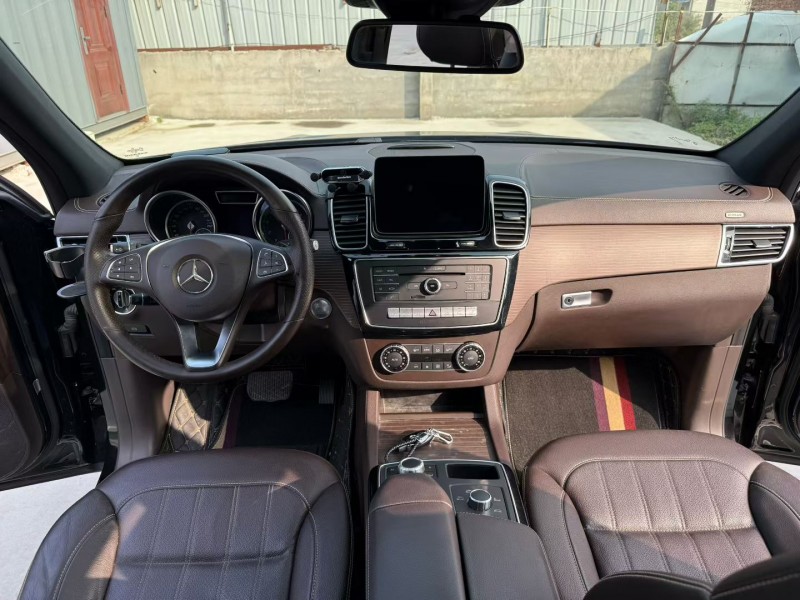 徐州18年奔驰GLE2