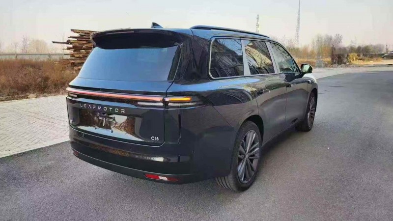 邯郸25年零跑汽车C168