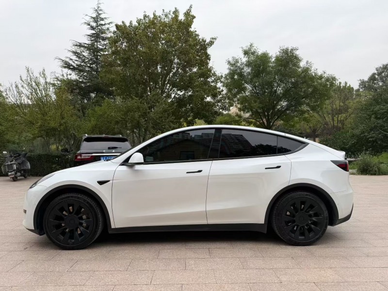 邢台23年特斯拉MODEL Y4