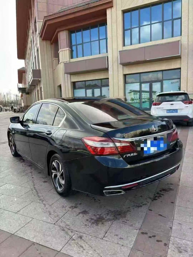 邯郸16年本田雅阁7