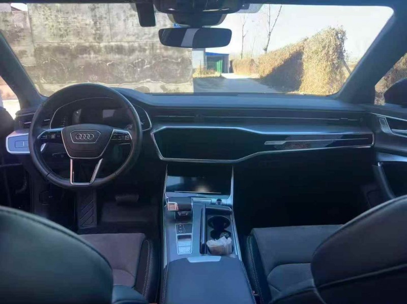 蚌埠24年奥迪A6L4