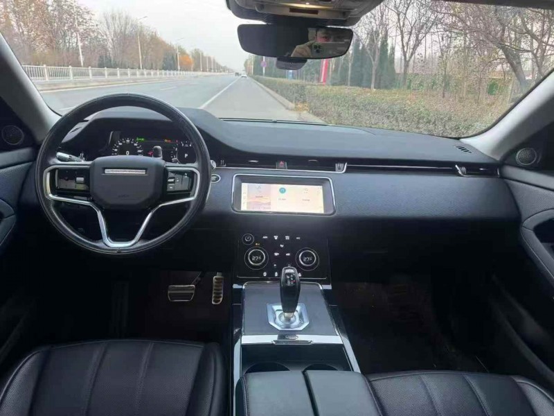 枣庄23年路虎极光4