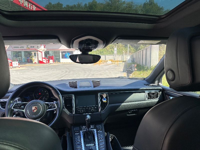 娄底16年保时捷Macan9