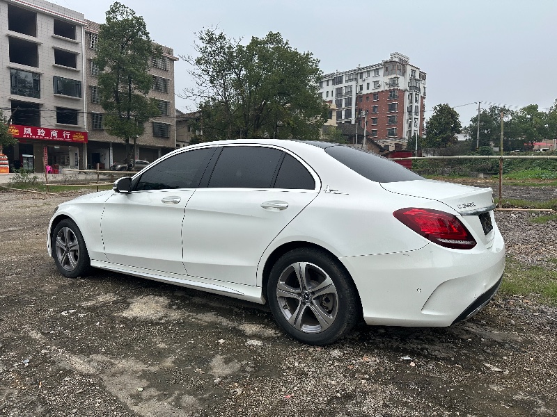 娄底21年奔驰C5