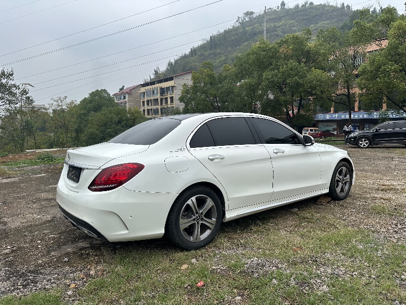 娄底21年奔驰C6