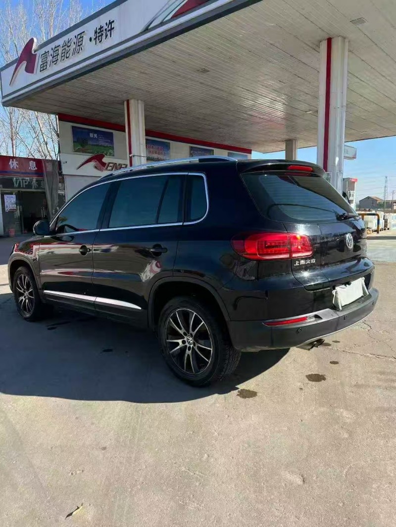 菏泽14年大众途观7