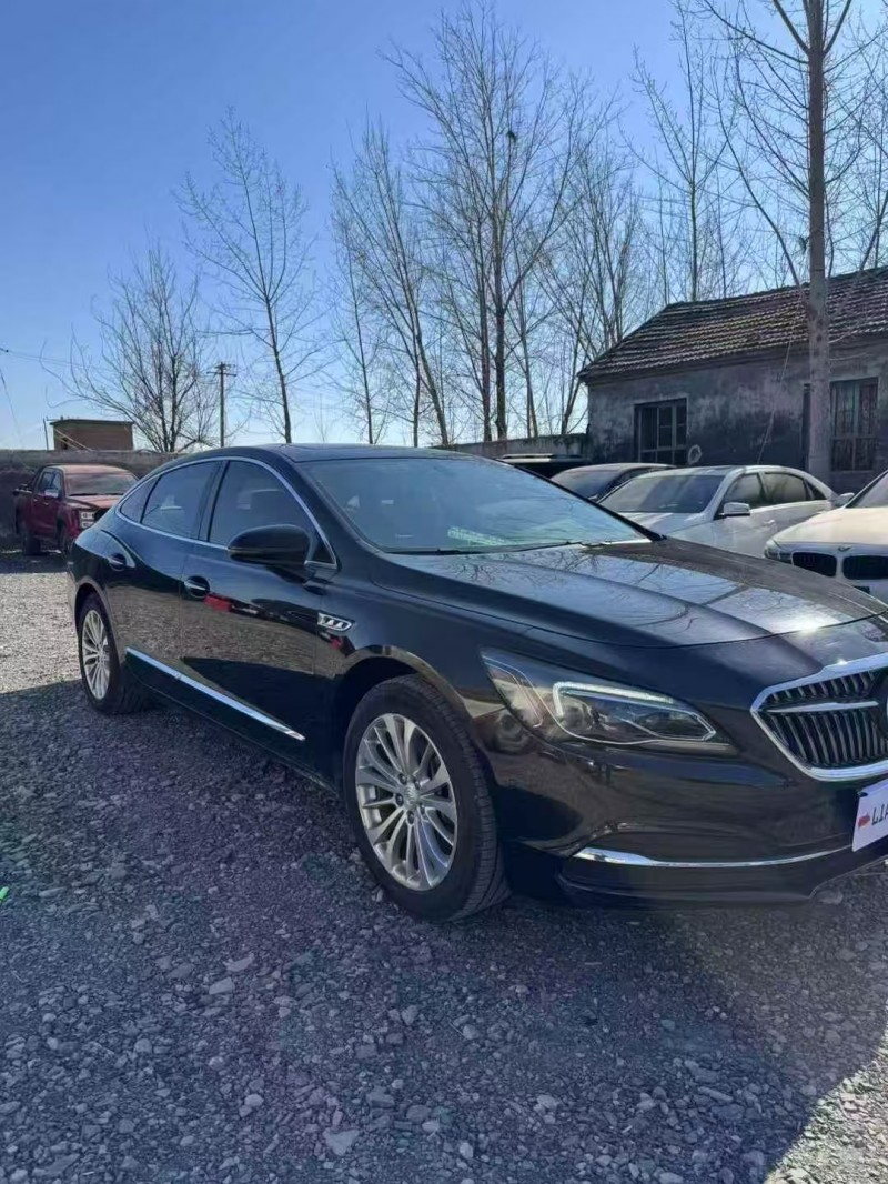 菏泽19年别克君越3