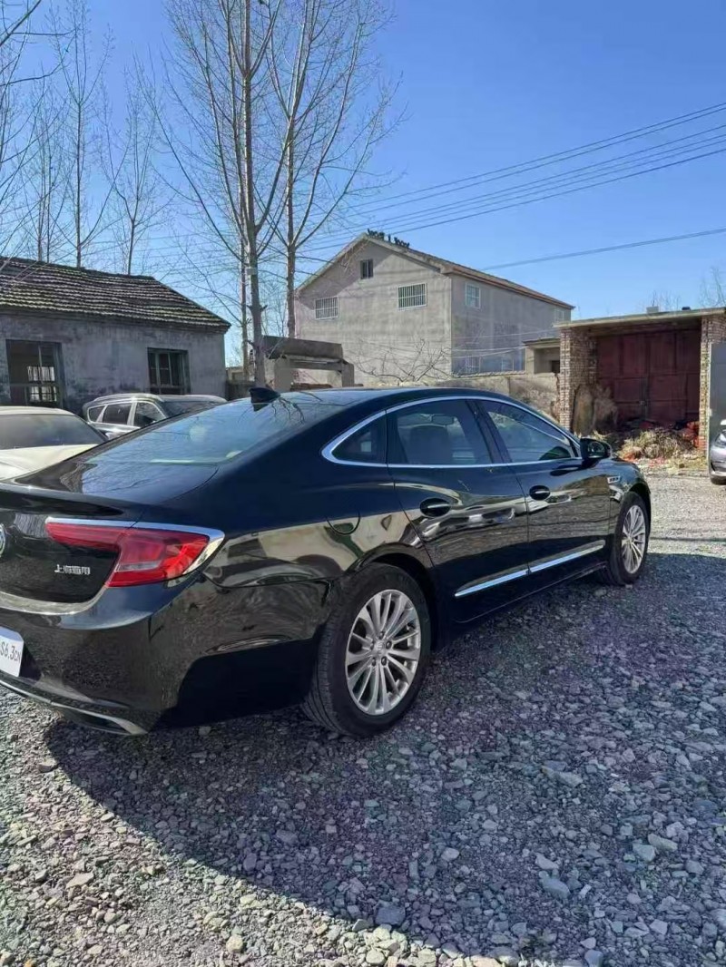 菏泽19年别克君越7